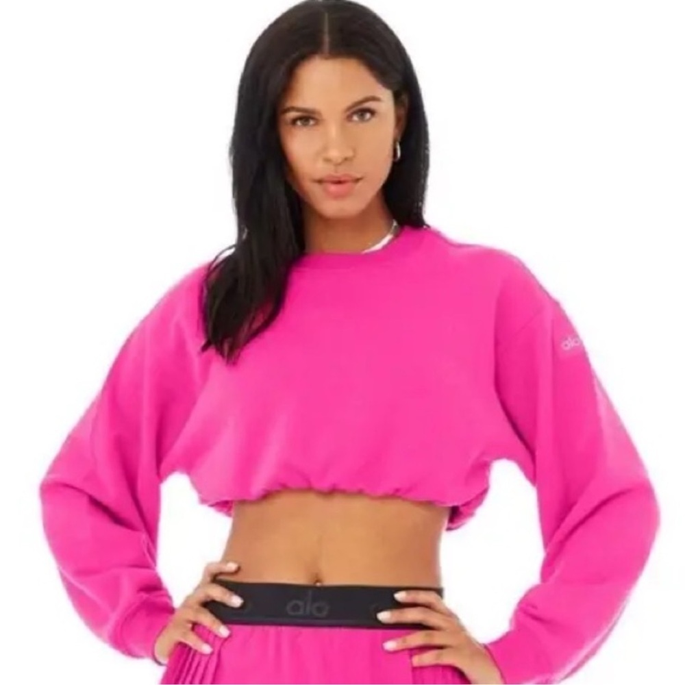 ALO Yoga Bae Cropped sweatshirt no longer sold color